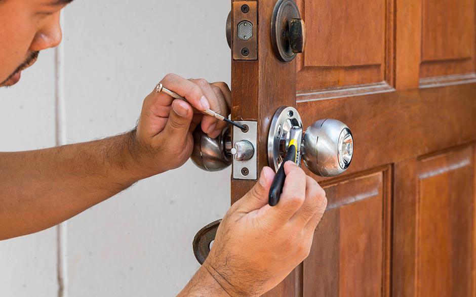 ouverture de porte claquée serrurier Massy
